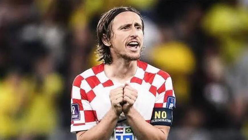 圣保利vs柏林联合：杰克逊-欧文、藤田让瑠奇马首发，汤姆-罗特、容诺夫出战