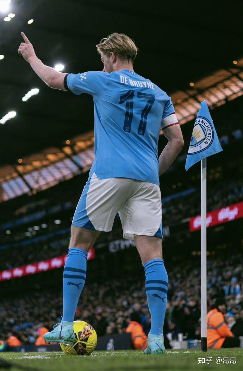 西媒：塞尔维亚前球员米洛耶维奇因涉嫌贩毒、非法贩枪等罪名被捕