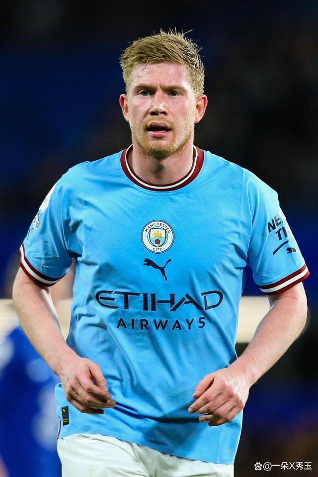 地上足球：偷溜诺坎普释放回归信号？解析梅西为何必重回巴萨