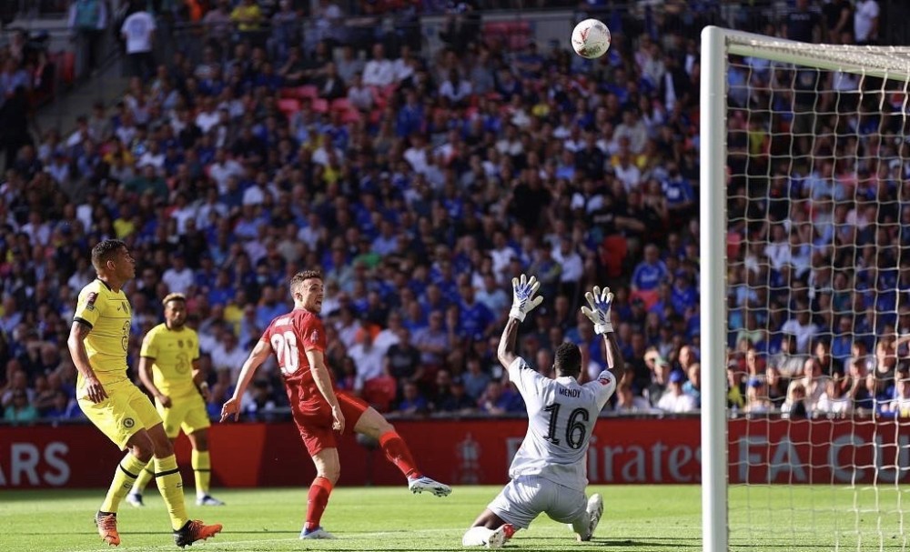 官方：因球迷对阿奇姆彭的歧视言行，成都蓉城被罚款50万元